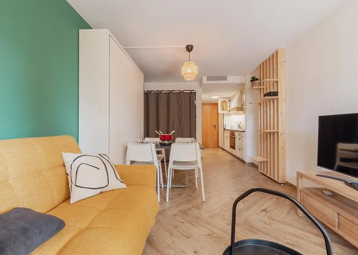 Cosy And Modern Closed To The Lift Appartamento *