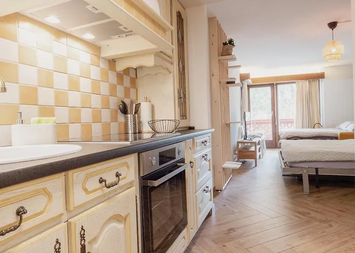 Cosy And Modern Closed To The Lift Daire Crans-Montana