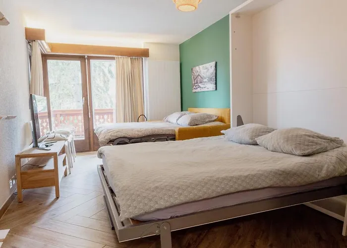 Cosy And Modern Closed To The Lift Daire